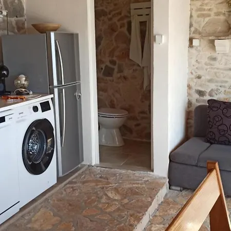 Kuca Domina Ducac, Villa *